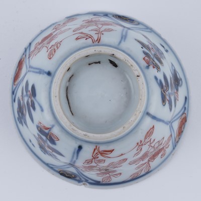 Lot 804 - Two Chinese tea bowls and saucers