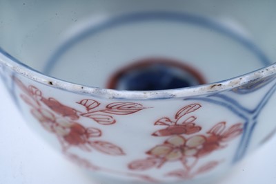 Lot 804 - Two Chinese tea bowls and saucers