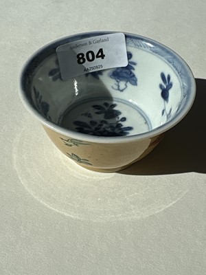 Lot 804 - Two Chinese tea bowls and saucers