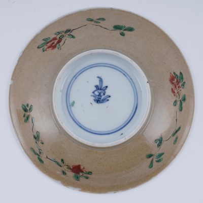 Lot 804 - Two Chinese tea bowls and saucers
