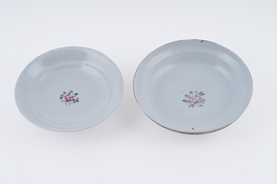 Lot 802 - A famille rose bowl and cover