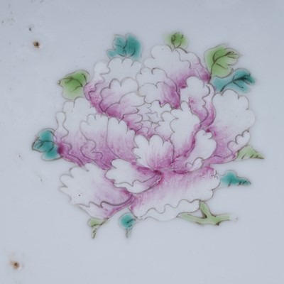 Lot 802 - A famille rose bowl and cover