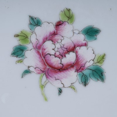 Lot 802 - A famille rose bowl and cover