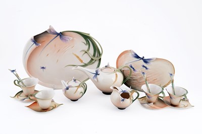 Lot 266 - A collection of boxed Franz ‘Dragon Fly’ pattern porcelain