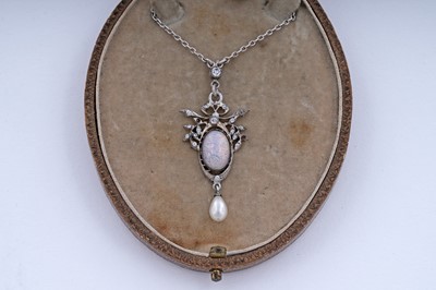 Lot 11 - Victorian and Edwardian costume jewellery