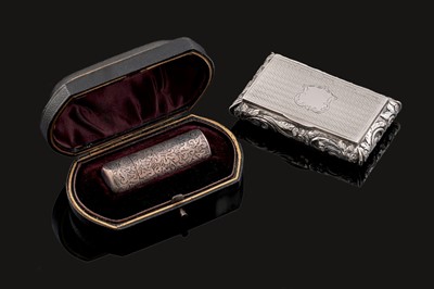 Lot 292 - A Victorian silver snuff box; and a Victorian engraved silver scent bottle