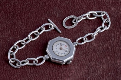Lot 349 - An early 20th Century lady's Swiss .935 standard silver-cased wristwatch
