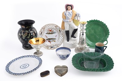 Lot 190 - A selection of ceramics and glassware