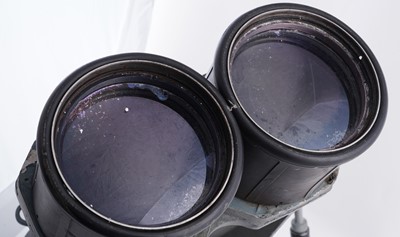 Lot 103 - US Navy ships bridge 'Big Eye' binoculars, Mark III Model 5