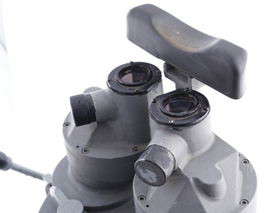 Lot 103 - US Navy ships bridge 'Big Eye' binoculars, Mark III Model 5