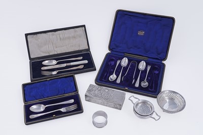 Lot 422 - Antique and later silver including: a Berthold Muller silver box depicting the birth of Christ