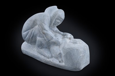 Lot 221 - A carved Inuit soapstone figure
