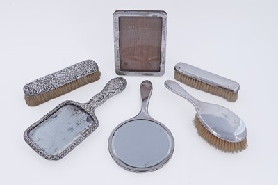 Lot 432 - Victorian and later silver dressing table items
