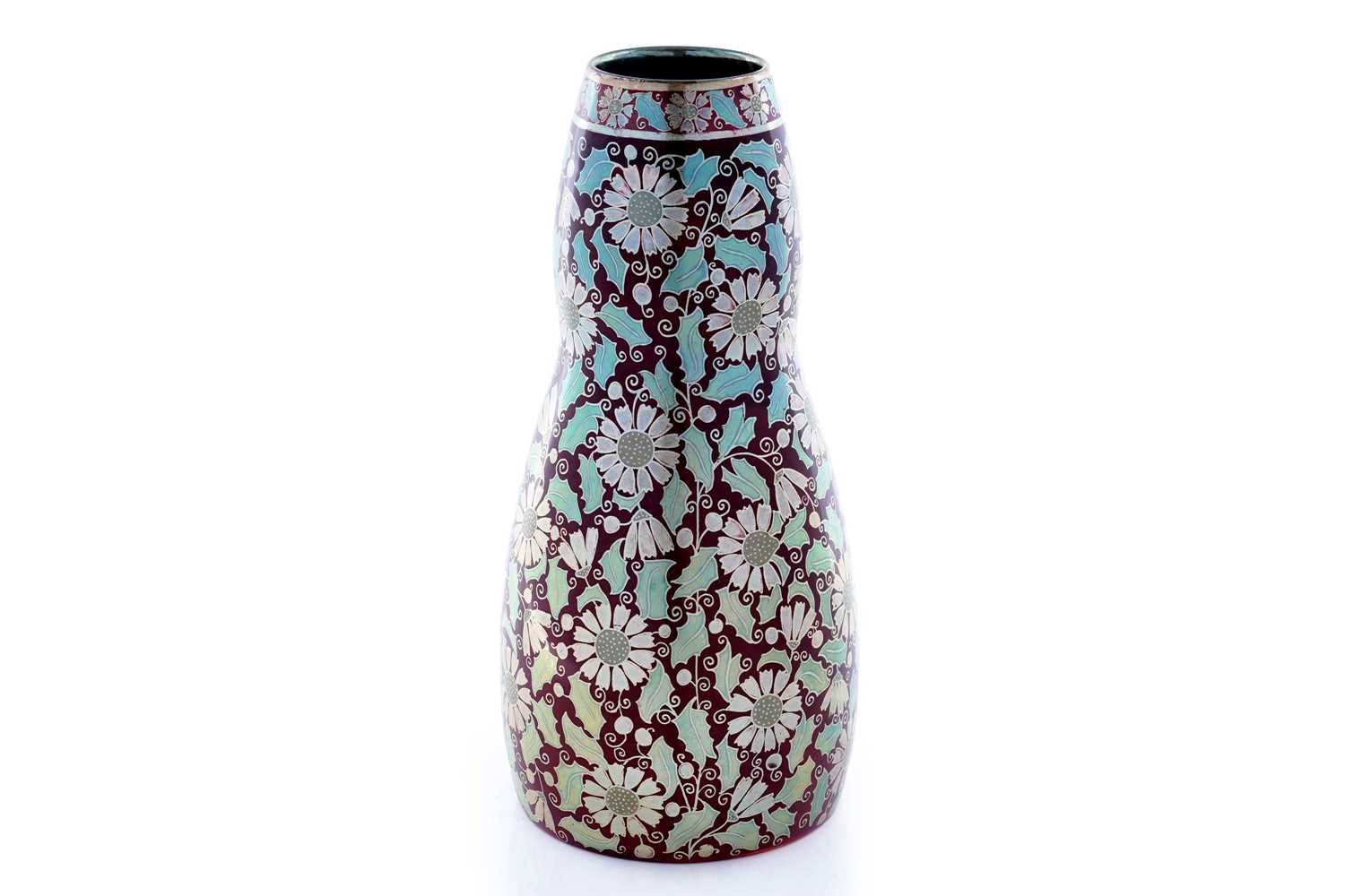 Lot 934 - A Zsolnay Eosin lustre vase