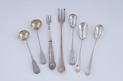 Lot 417 - Georgian silver mustard and salt spoons; and two pickle forks