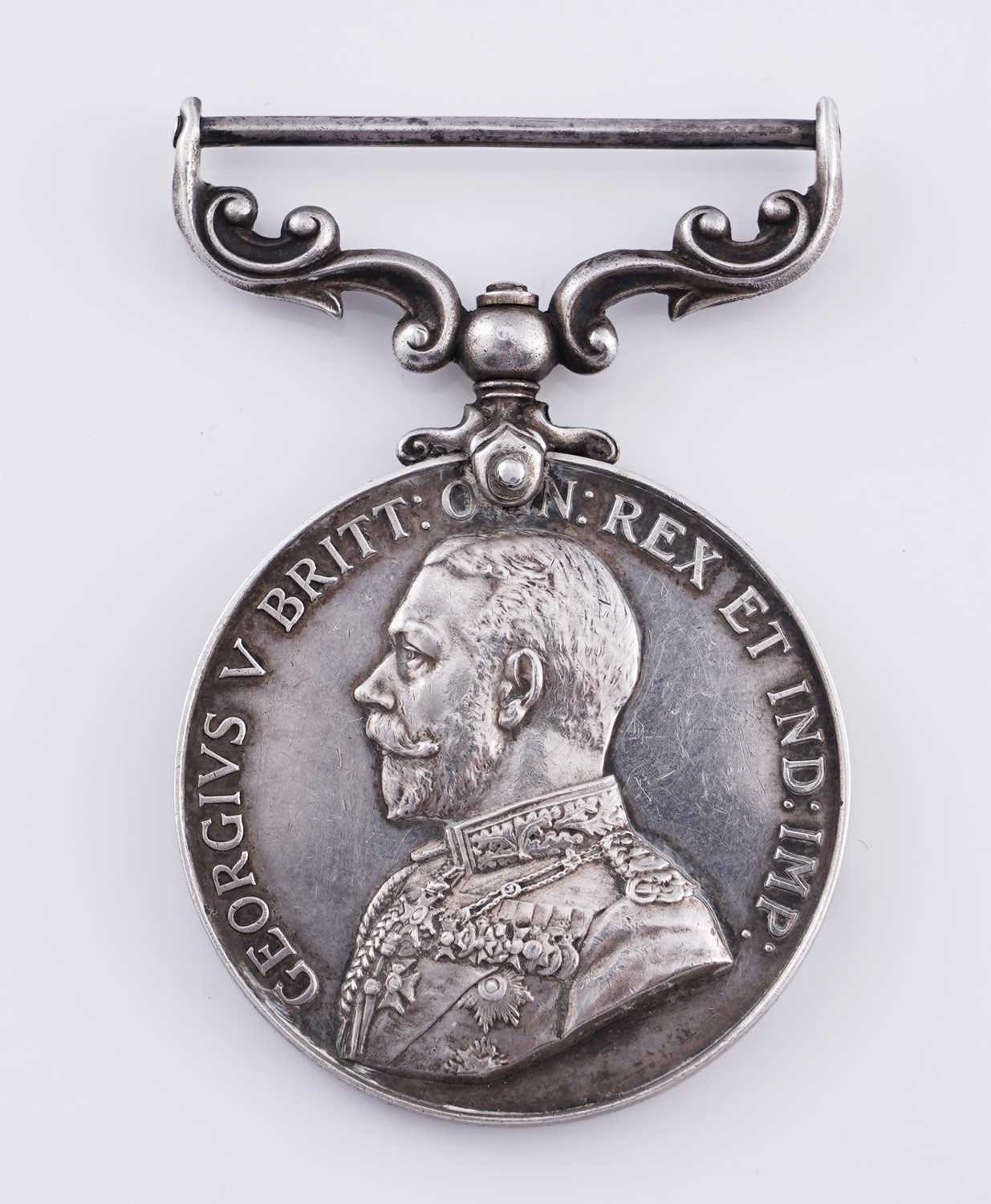Lot 1 - A WWI Military Medal