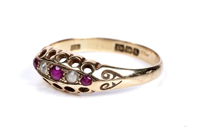 Lot 39 - A 1920's ruby and white sapphire ring