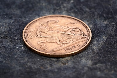 Lot 321 - A Victorian gold half sovereign | 1901