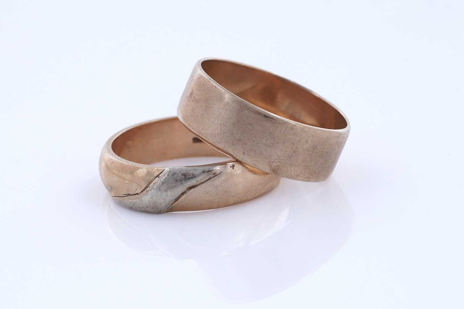 Lot 85 - Tw 9ct gold wedding bands