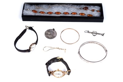 Lot 281 - Jewellery and watches including: a lady's 9ct gold cased Corvette wristwatch