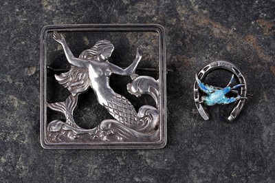 Lot 35 - A Norwegian silver brooch by Volmer Bahner; and an enamelled silver swallow and horseshoe brooch