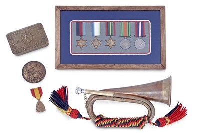 Lot 95 - A selection of military items