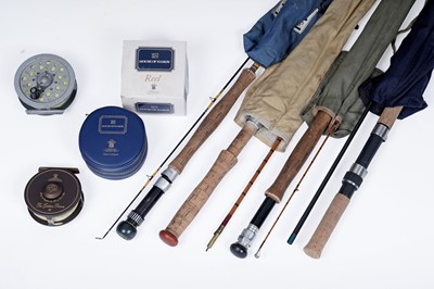 Lot 556 - A selection of fishing tackle