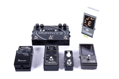Lot 201 - Five guitar pedals