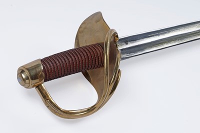 Lot 81 - A replica Napoleonic period cuirassier sword