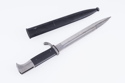 Lot 73 - A Second World War German parade bayonet