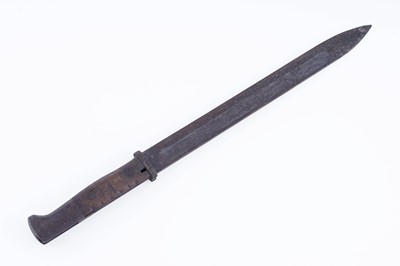 Lot 74 - A selection of knives and bayonets