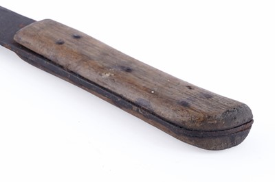 Lot 74 - A selection of knives and bayonets