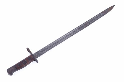 Lot 74 - A selection of knives and bayonets