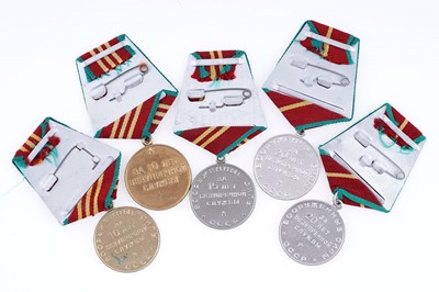 Lot 15 - A selection of Soviet Russian orders and medals