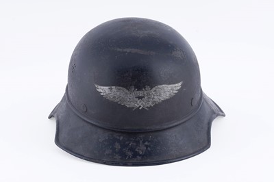 Lot 34 - German Second World War Luftschutz helmet