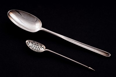 Lot 400 - A George III silver marrow spoon; and a George II/III silver mote spoon
