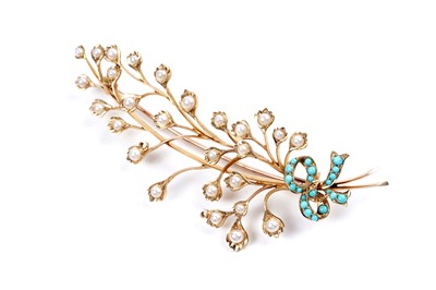Lot 913 - A late Victorian Romantic period turquoise and seed pearl brooch