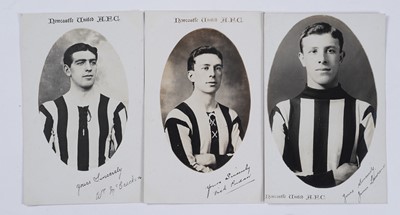 Lot 443 - A collection of signed early 20th Century Newcastle United A.F.C postcards