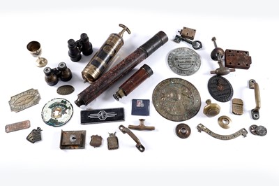 Lot 471 - A six drawer brass telescope; and other items