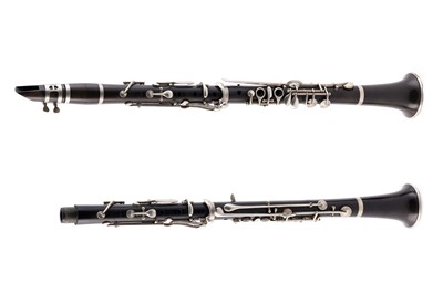 Lot 4 - A pair of Hawkes clarinets