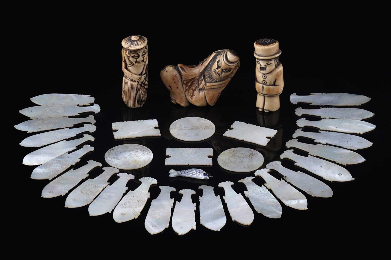 Lot 848 - Three Japanese bone netsuke; and a quantity of Chinese gaming counters