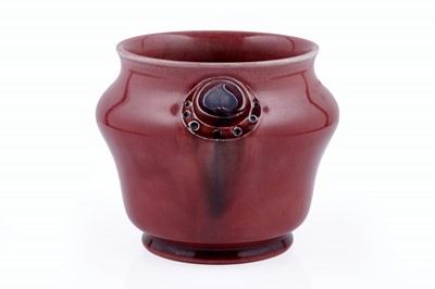 Lot 900 - A Moorcroft Flamminian ware vase