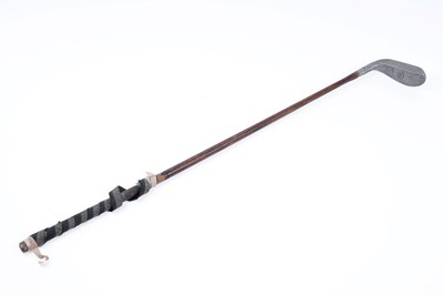 Lot 778 - A Hickory shafted golf club