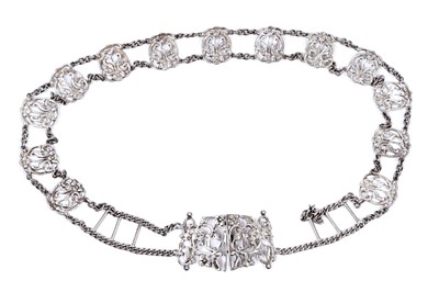 Lot 83 - An Edwardian silver belt