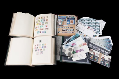 Lot 489 - Great Britain Queen Elizabeth II Commonwealth stamps