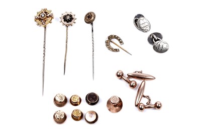 Lot 42 - A selection of gold and other cufflinks, buttons, tie pins and studs