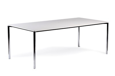 Lot 568 - Fritz Hansen: a ‘Pelikan’ dining table