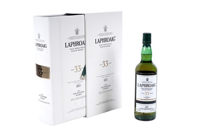 Lot 1074 - Laphroaig 33 Year Old Limited Edition Islay Single Malt Scotch Whisky