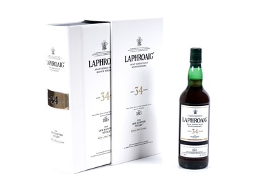 Lot 1075 - Laphroaig Limited Edition 34 Year Old Islay Single Malt Scotch Whisky