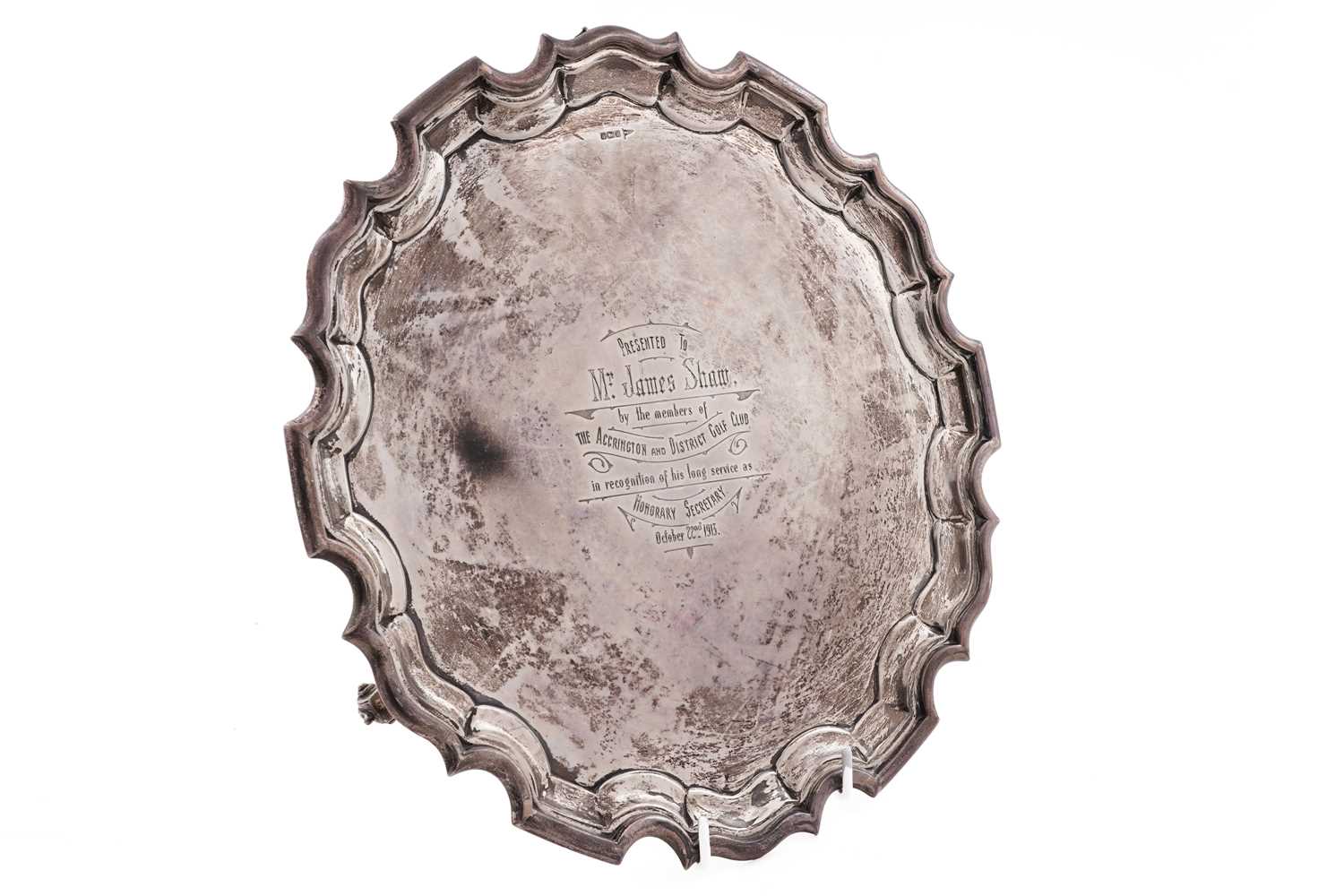 Lot 157 - A George V silver salver